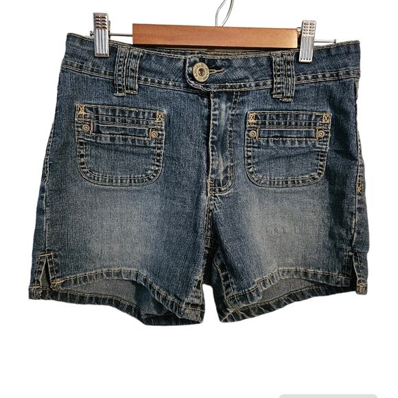 Woman's denim shorts with patch pockets size 6 - Picture 1 of 6